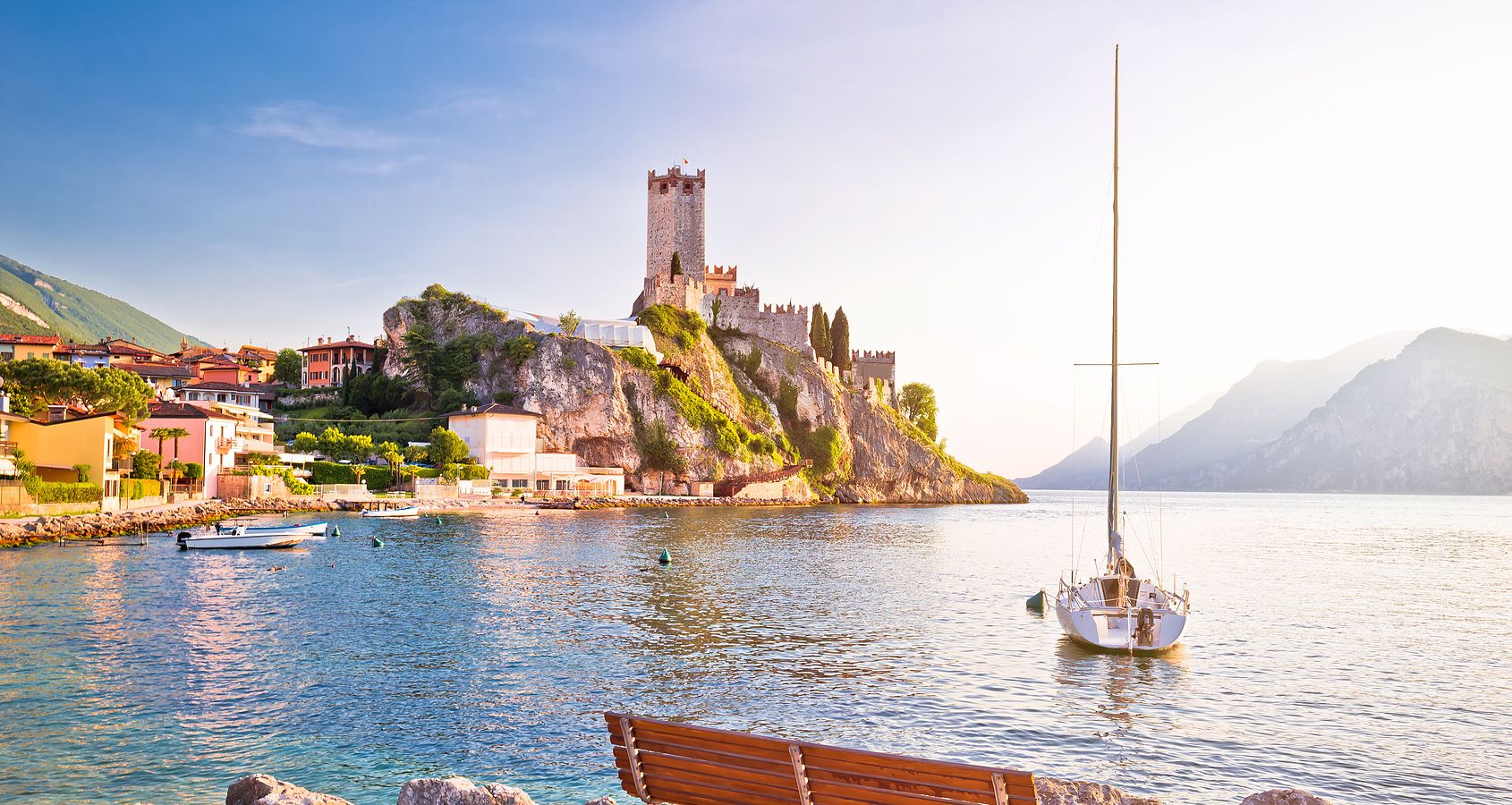 Packages, Hotel Vacanze 2000