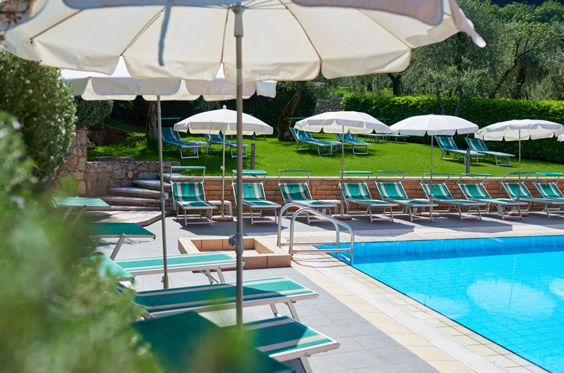 Pool des Hotel Vacanze 2000